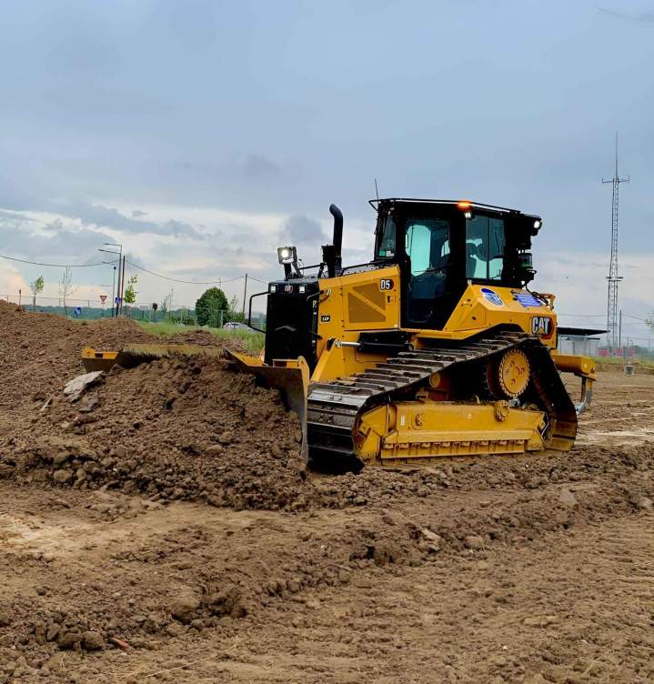Location véhicules et machines BTP Rebais